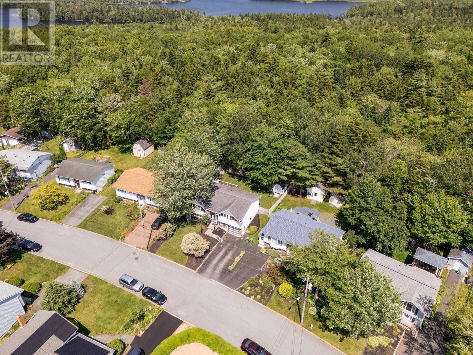 49 Cartier Crescent - 43