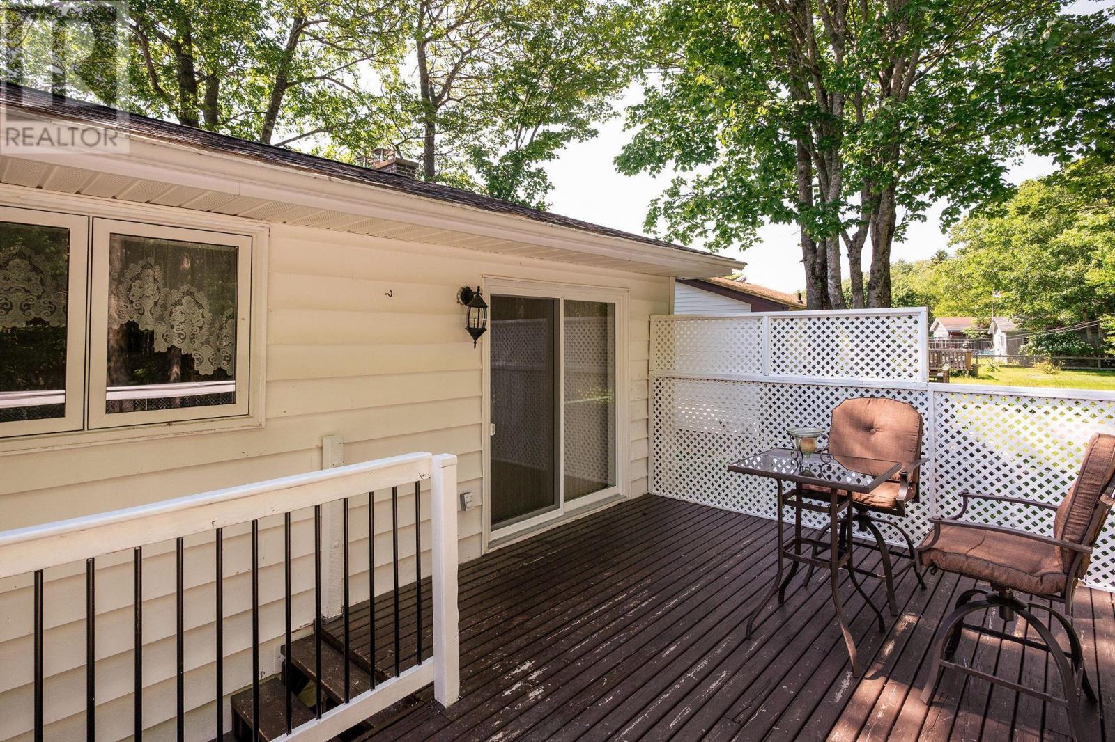 49 Cartier Crescent - 28