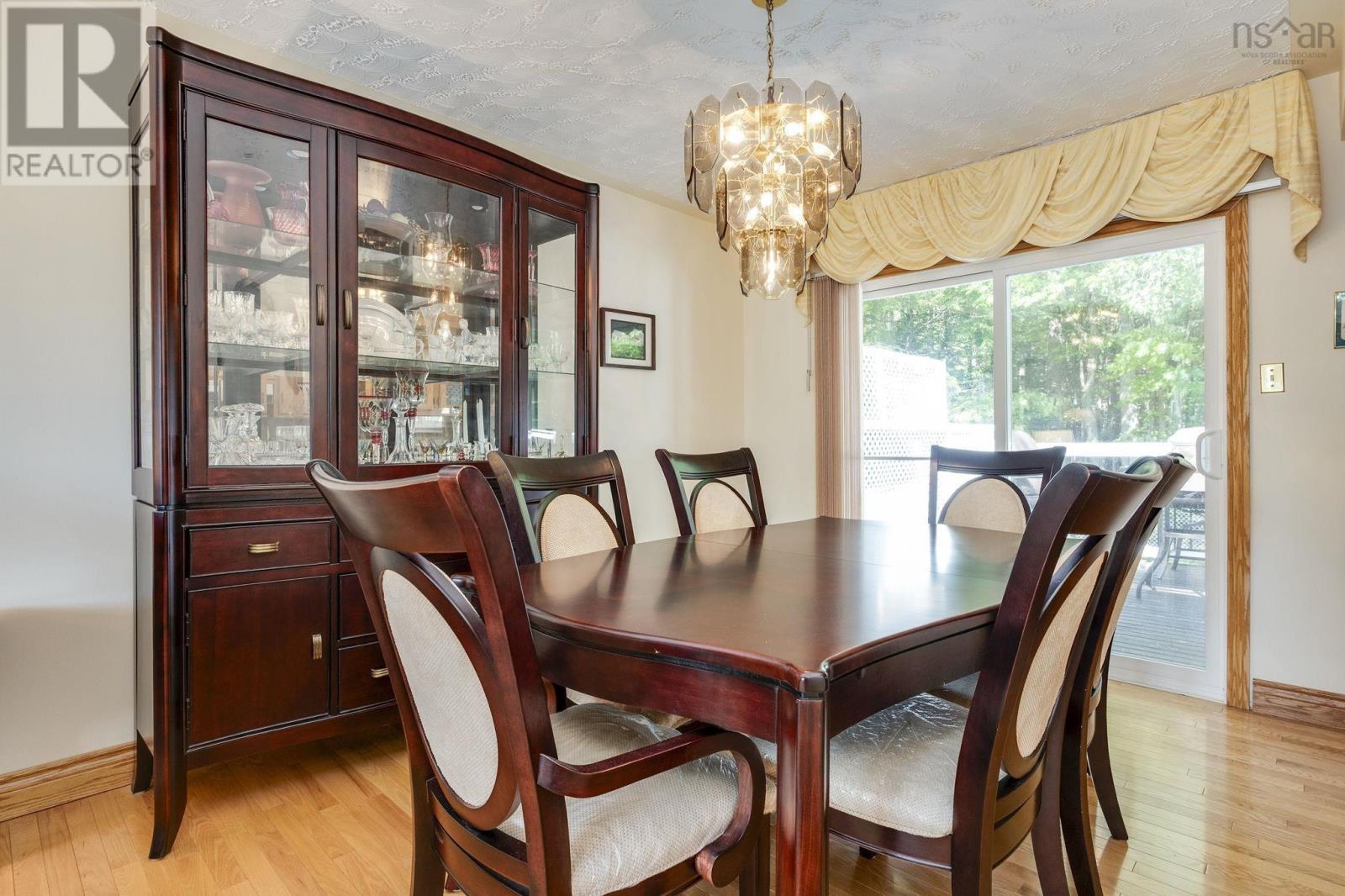 49 Cartier Crescent - 7