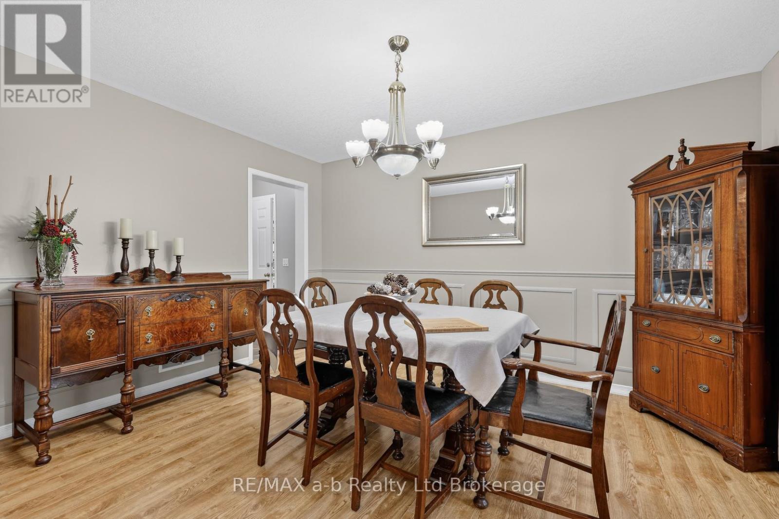 20 OWEN STREET - 20