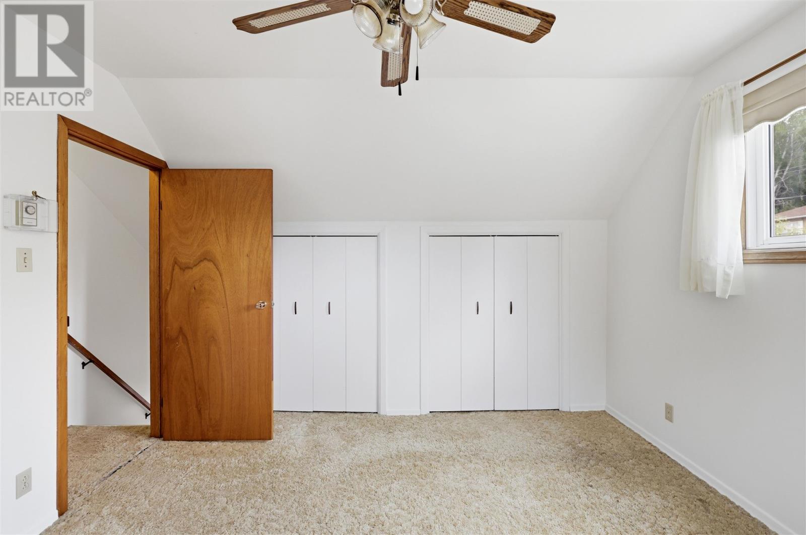 377 Wilson ST - Image 26