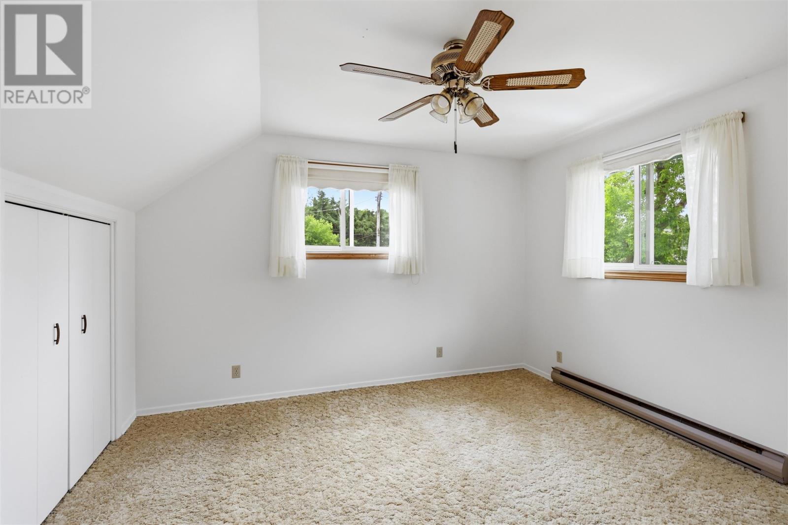 377 Wilson ST - Image 25