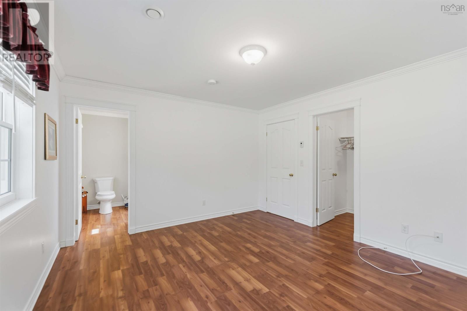 Property 25 of 47 of 62 Shreve Street