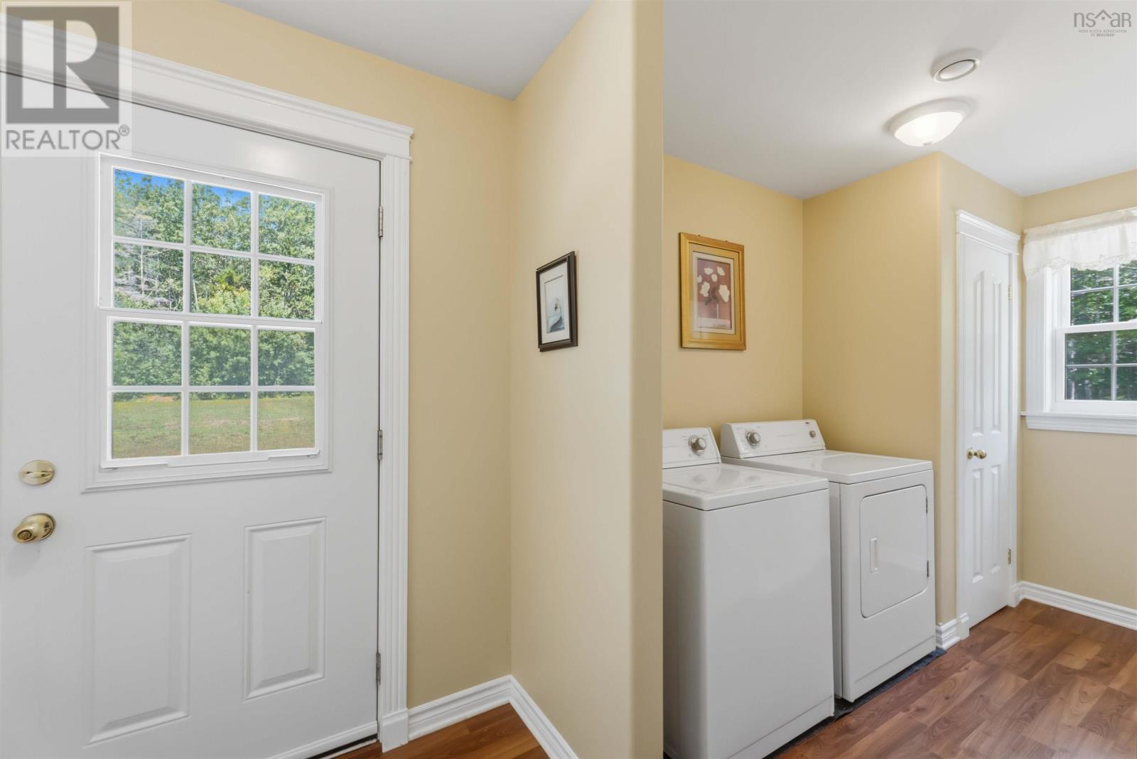 Property 28 of 47 of 62 Shreve Street