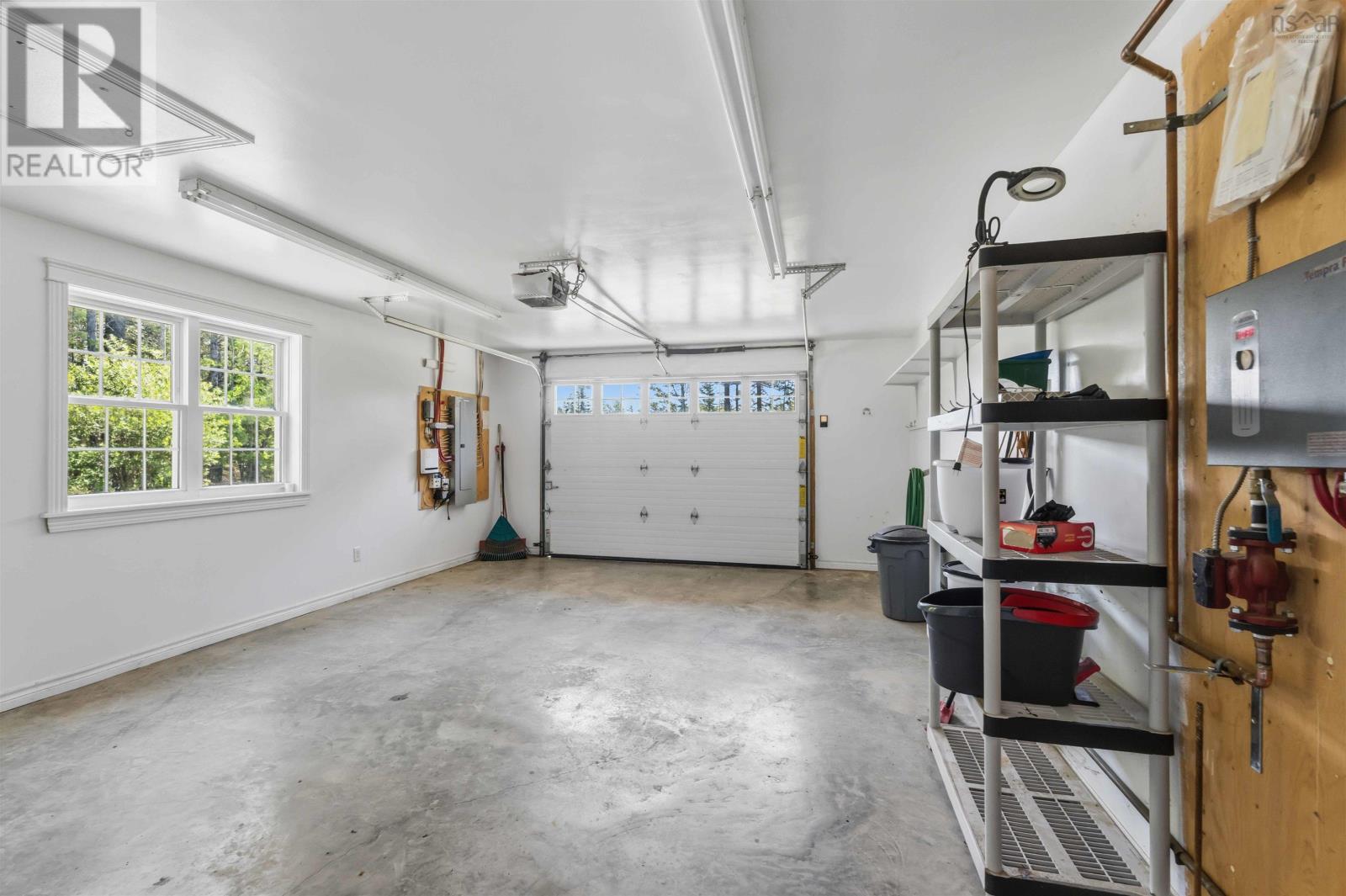 Property 30 of 47 of 62 Shreve Street