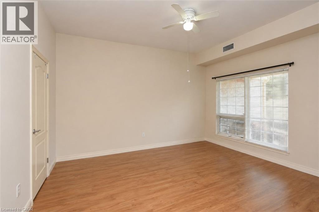 #2 60 NATALIA Avenue - 17