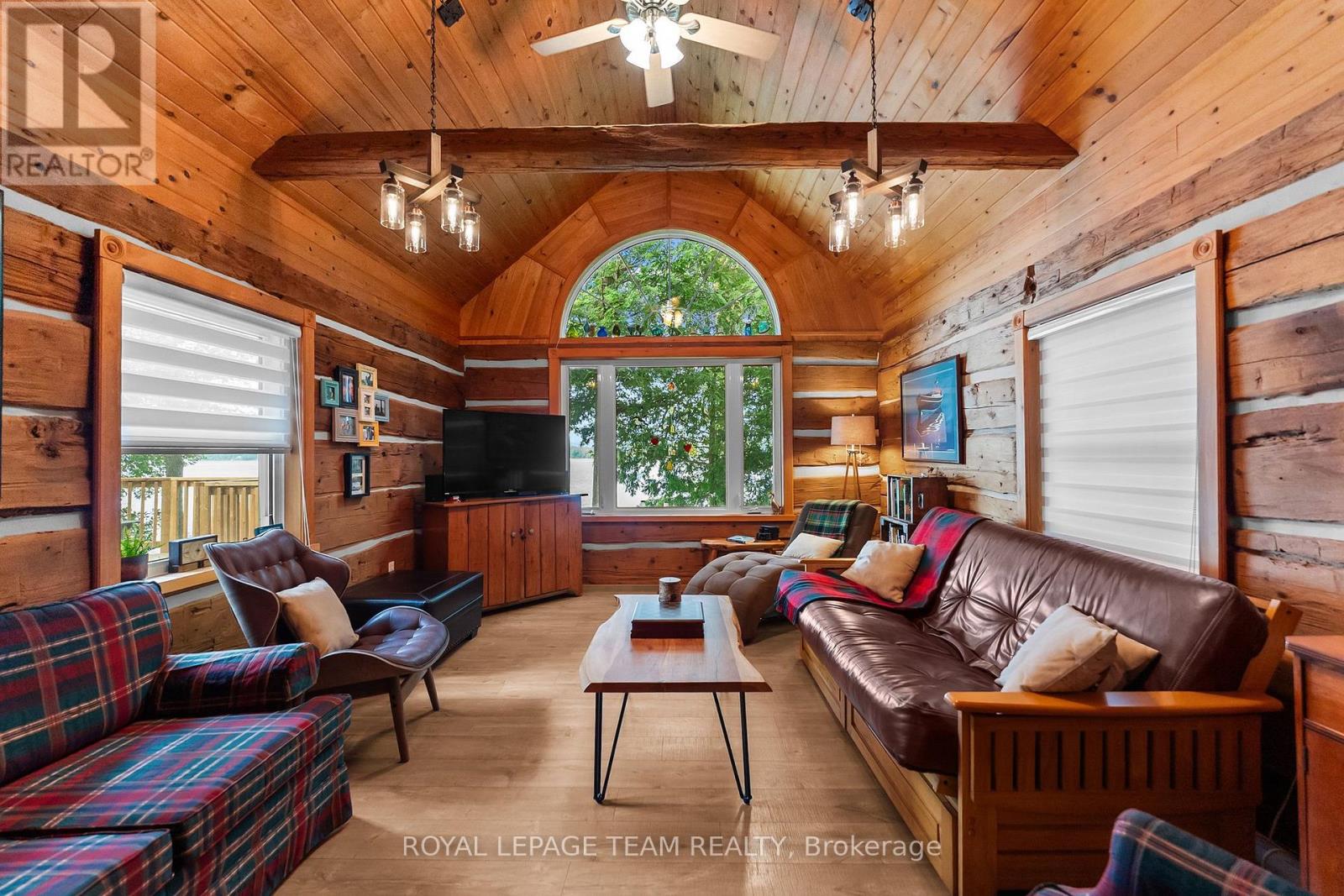 58 HENDRY LANE - Image 4
