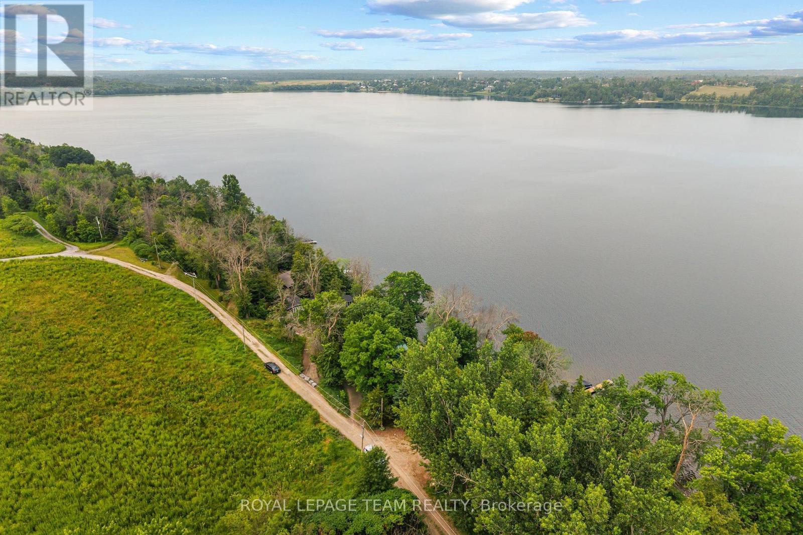 58 HENDRY LANE - Image 41