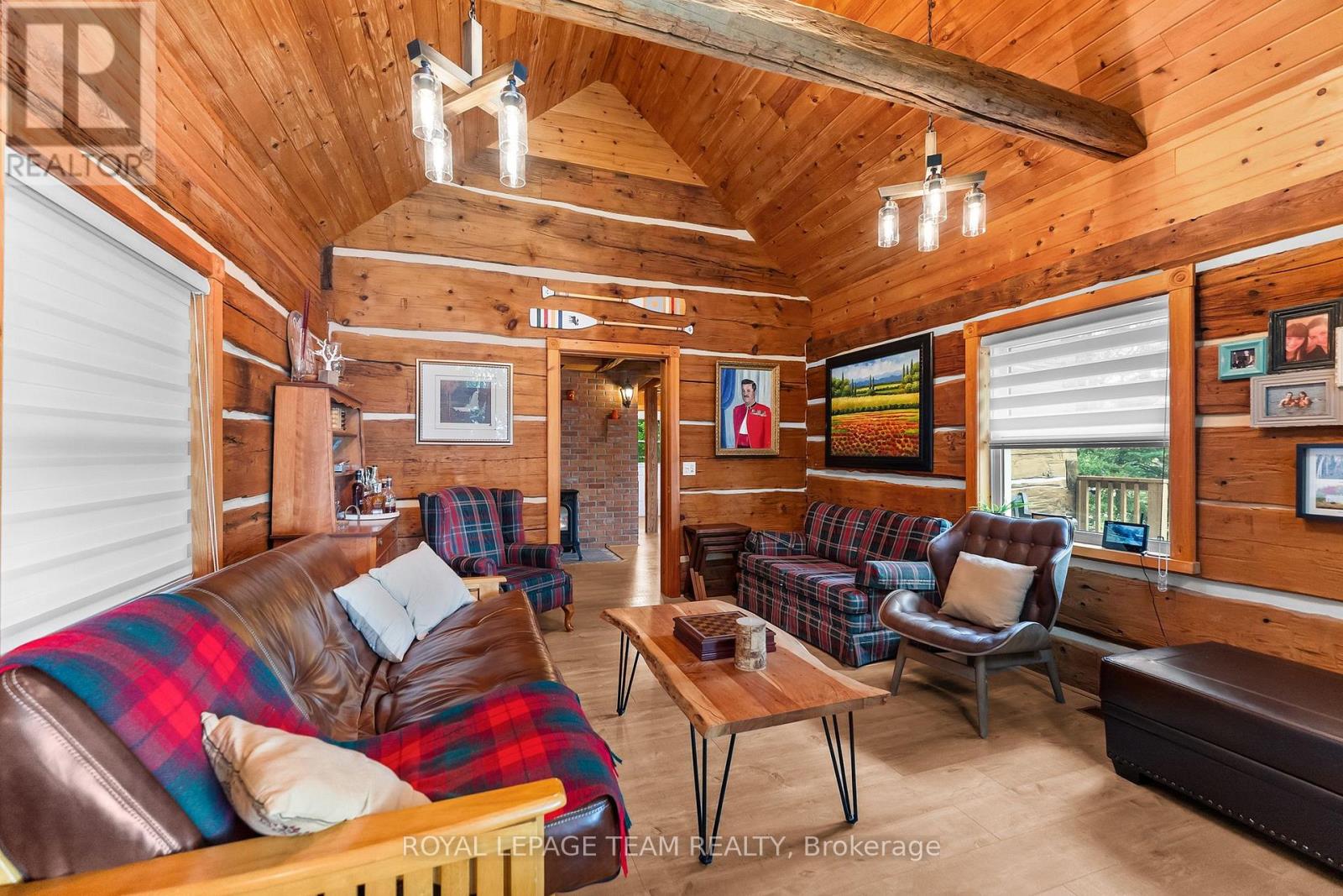 58 HENDRY LANE - Image 6