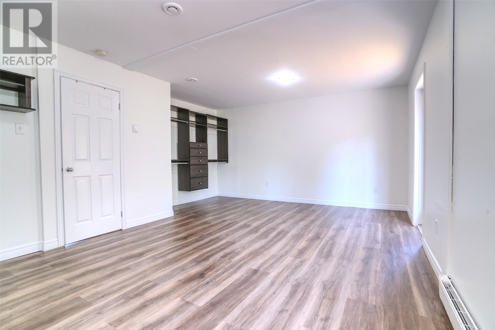 59 Edison Place thumbnail 14