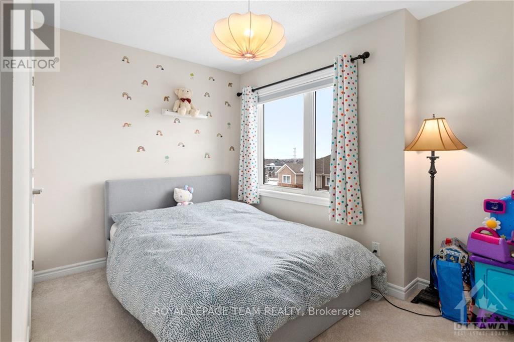 3 Bed, 2 Bath House for Rent in Ottawa – 2254 WATERCOLOURS WAY, Ottawa – MLS# X13565000 - Image 11