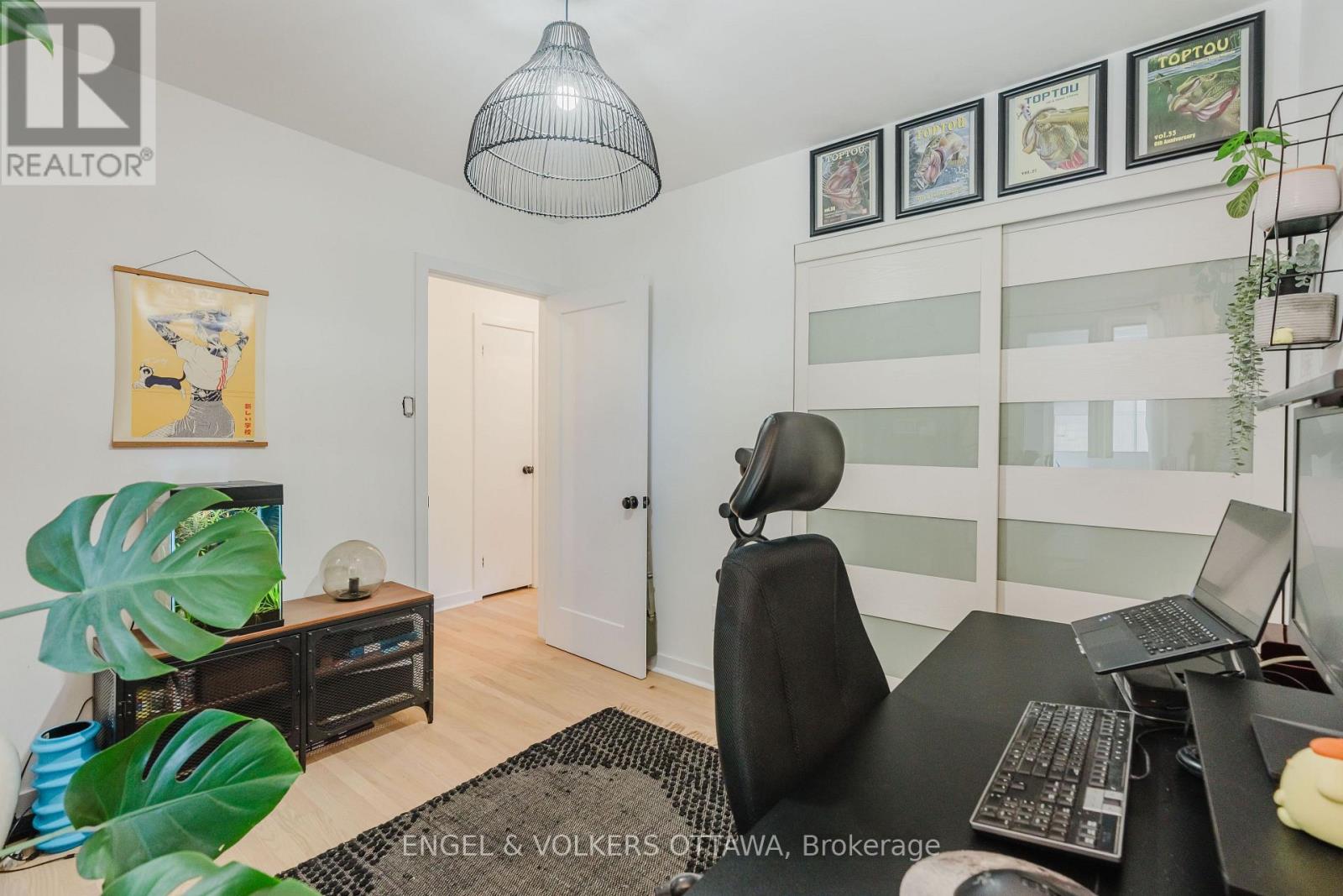 3 Bed, 2 Bath House for Sale in Ottawa – 2995 COWAN CRESCENT, Ottawa – MLS# X13565014 - Image 22