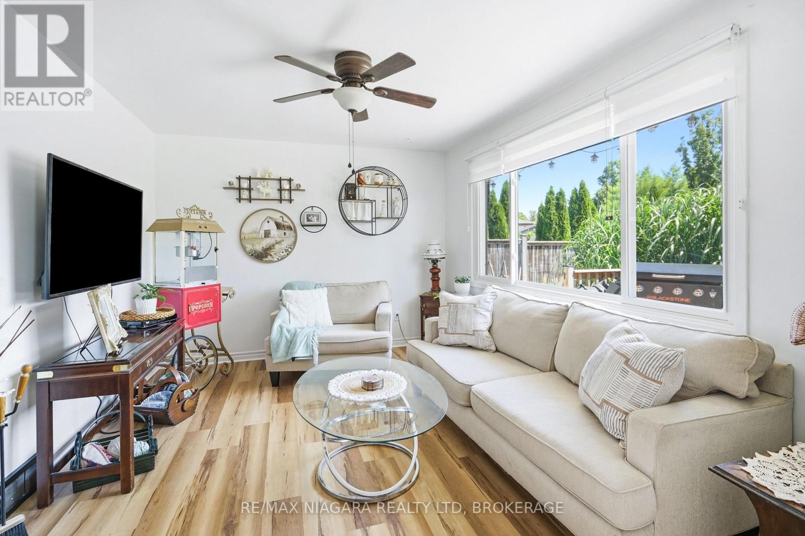 29 ROSE AVENUE - 15