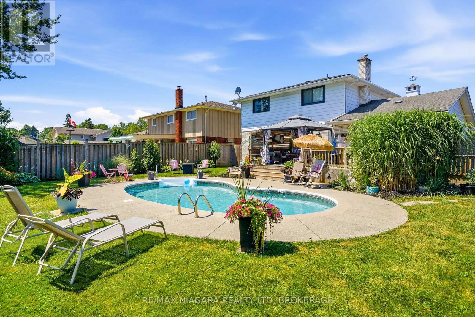29 ROSE AVENUE - 34