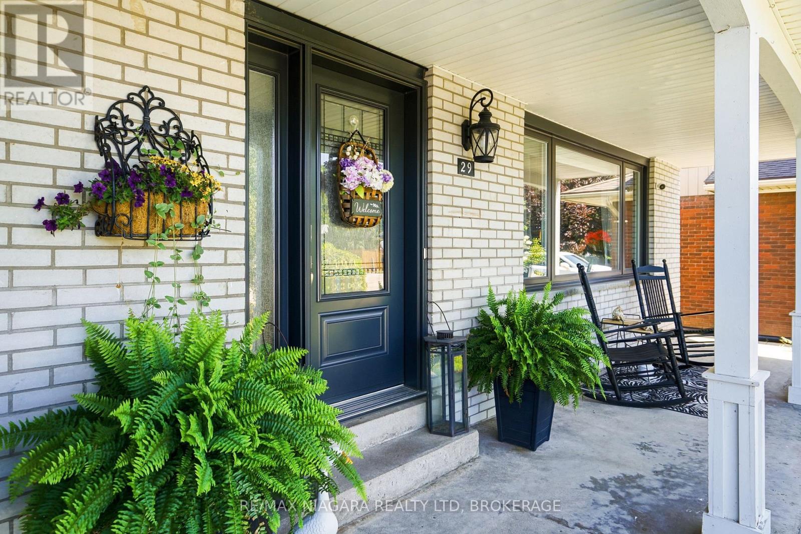 29 ROSE AVENUE - 4