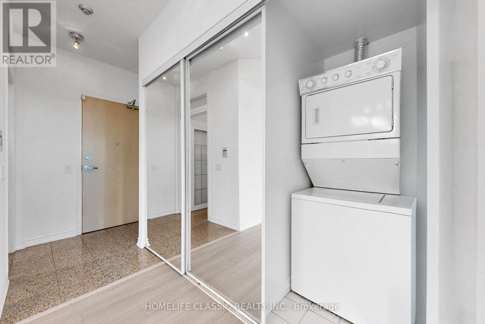 #303 60 BYNG AVENUE - 14