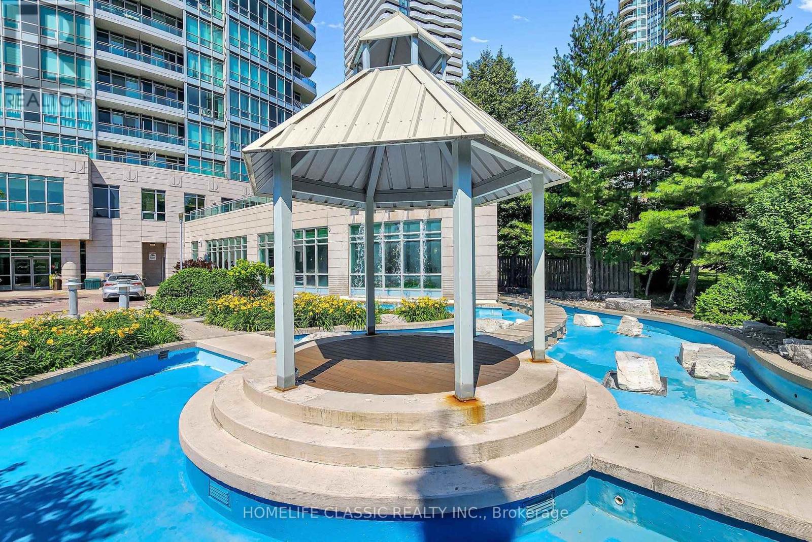 #303 60 BYNG AVENUE - 3