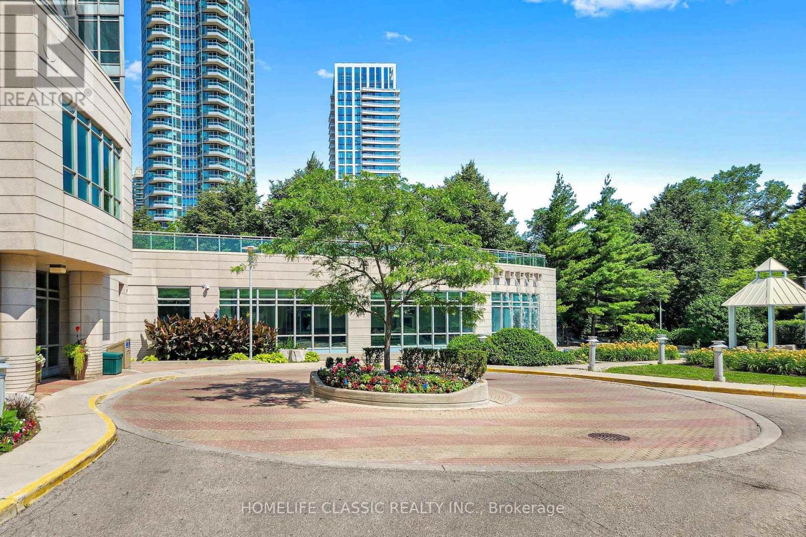 #303 60 BYNG AVENUE - 7