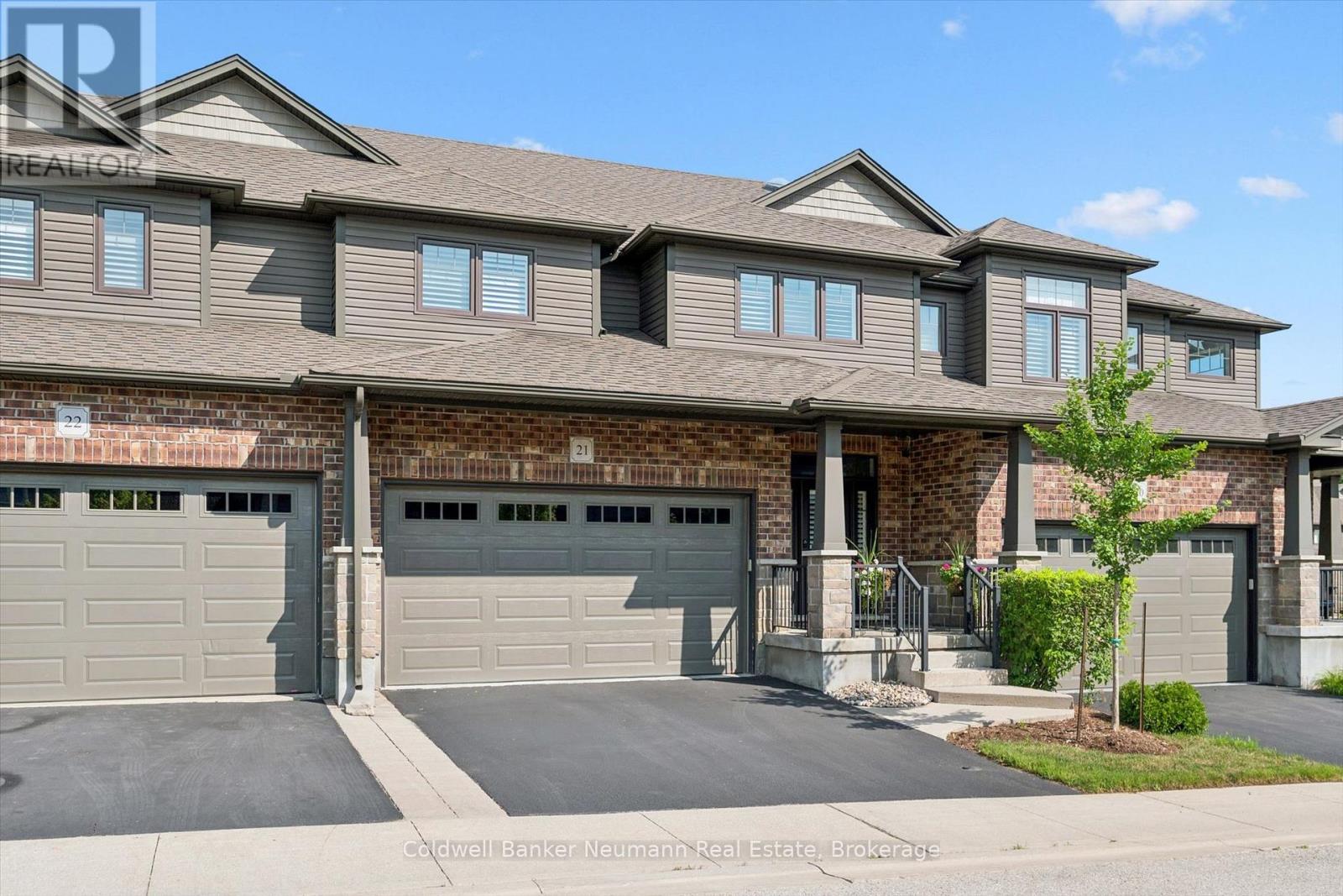 #21 254 GOSLING GARDENS - 31