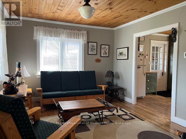 319 ONTARIO STREET - 11