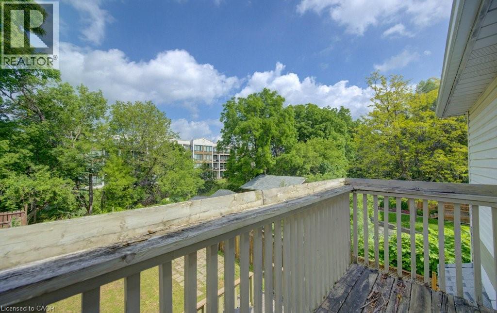 271 LONDON Road W - 19