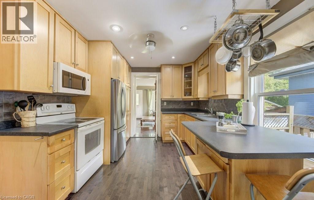 271 LONDON Road W - 10