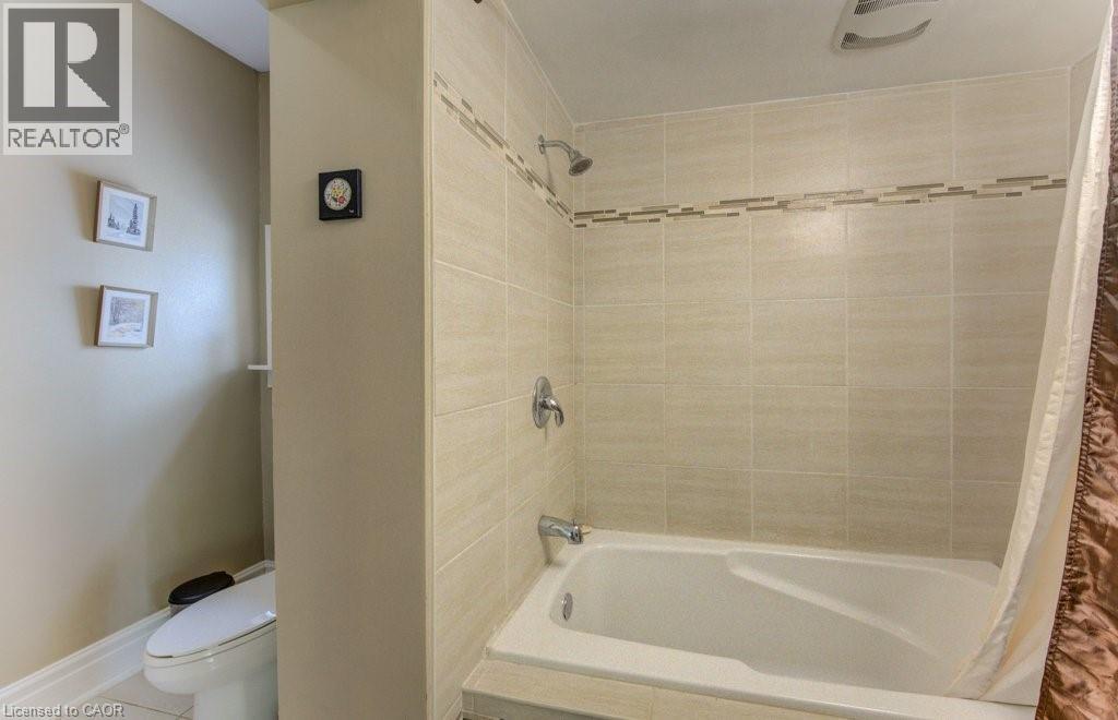 271 LONDON Road W - 15