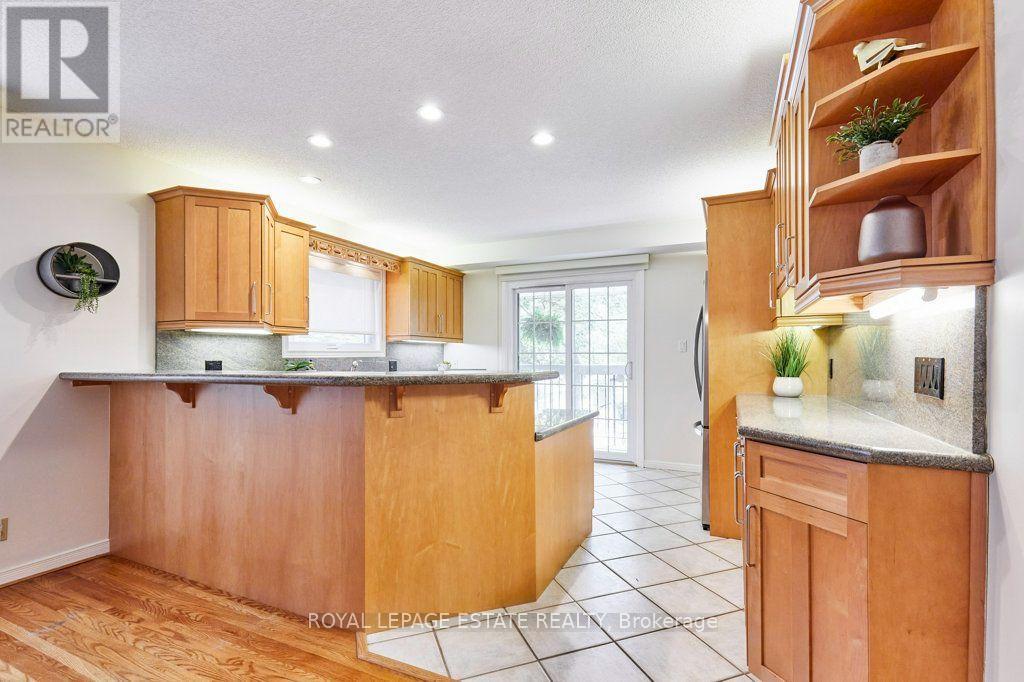 20 PINE AVENUE - 15
