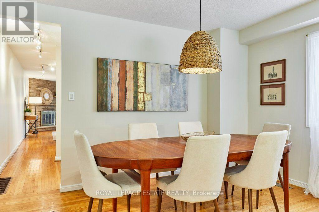 20 PINE AVENUE - 12