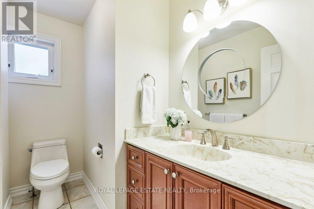 20 PINE AVENUE - 25
