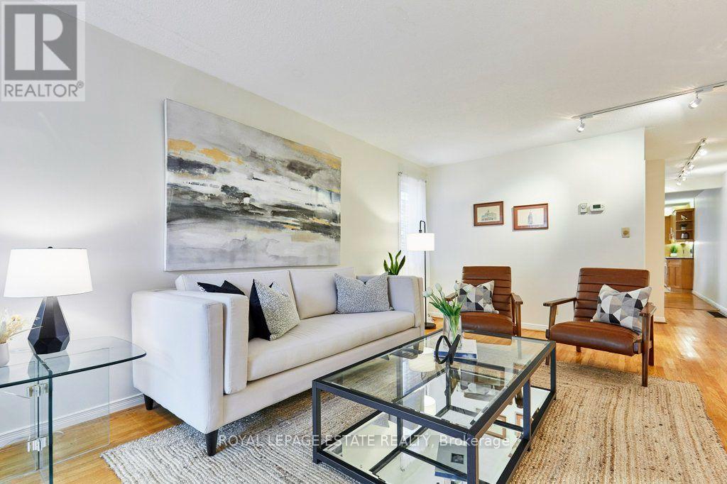20 PINE AVENUE - 9