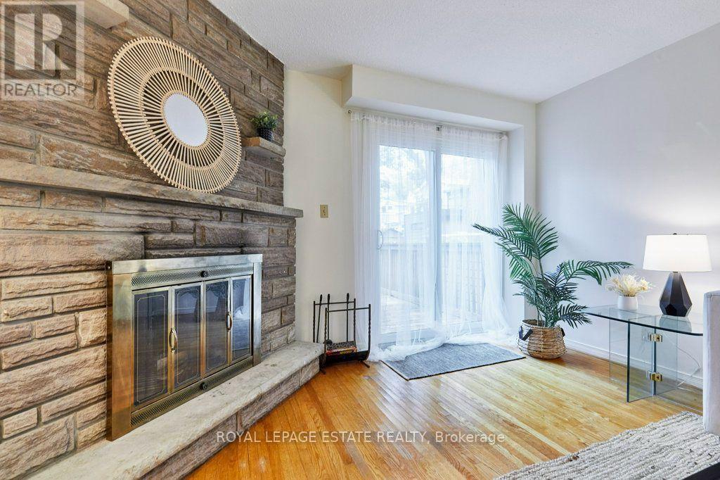 20 PINE AVENUE - Image 7