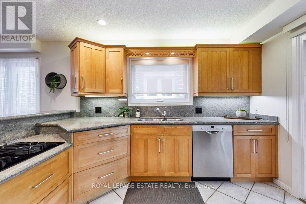 20 PINE AVENUE - 5