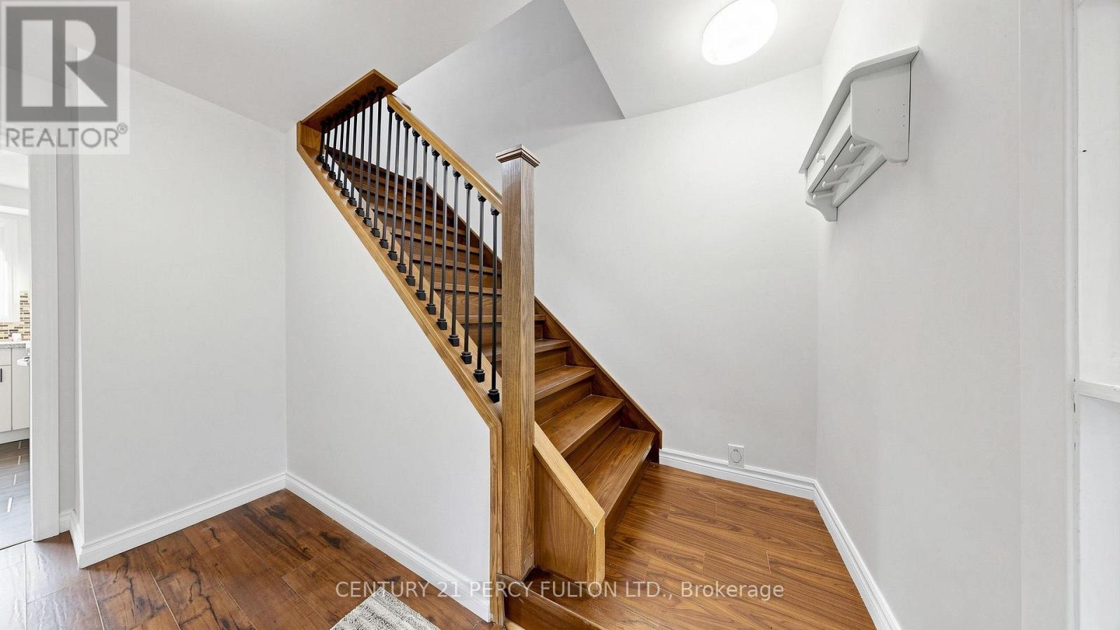 126 SHERWOOD FOREST DRIVE - 20