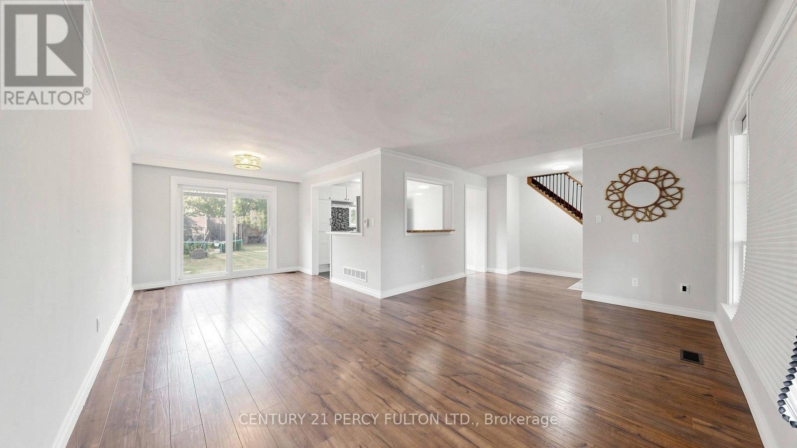 126 SHERWOOD FOREST DRIVE - 4