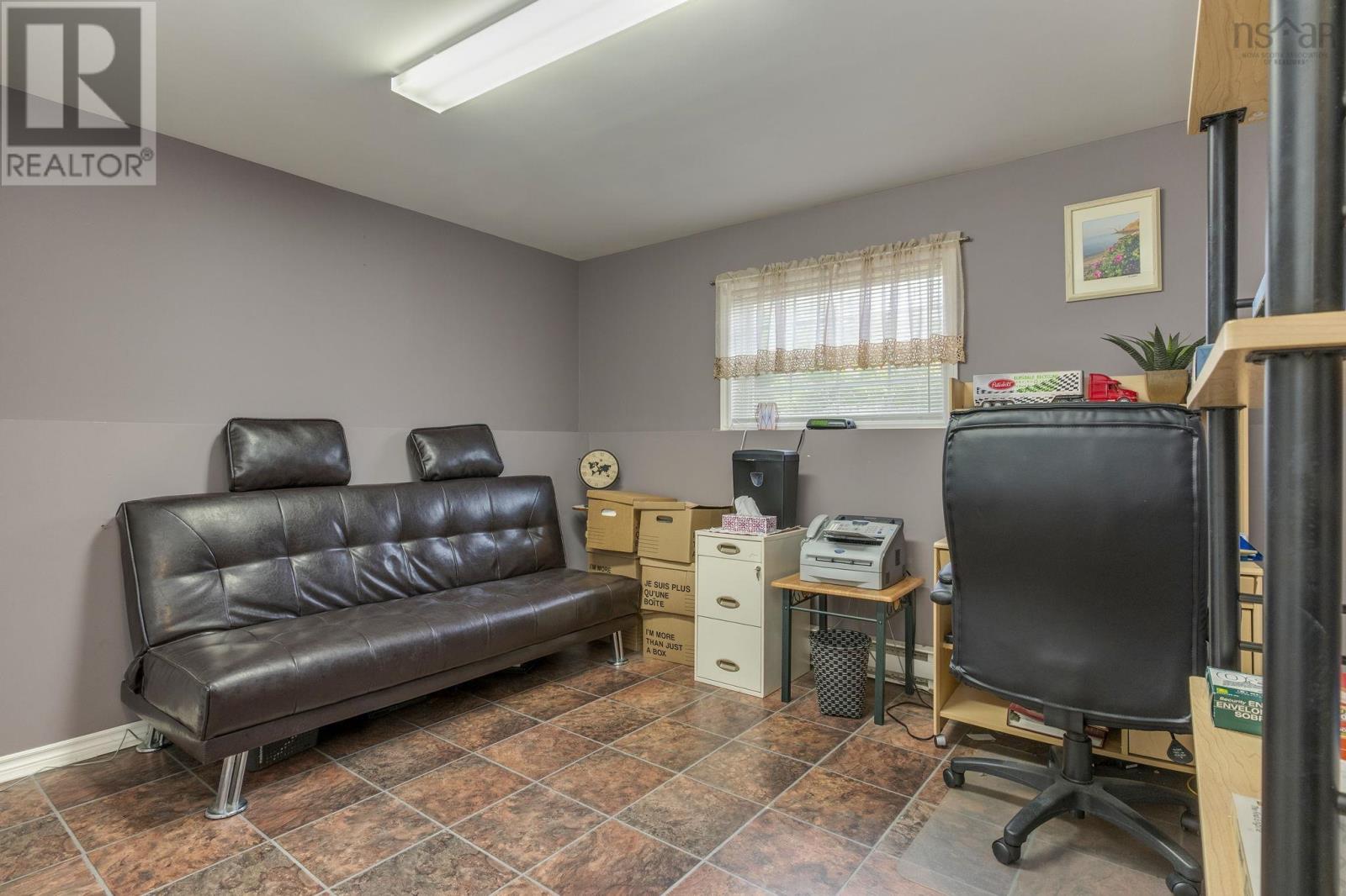 89 Boyd Avenue - 31