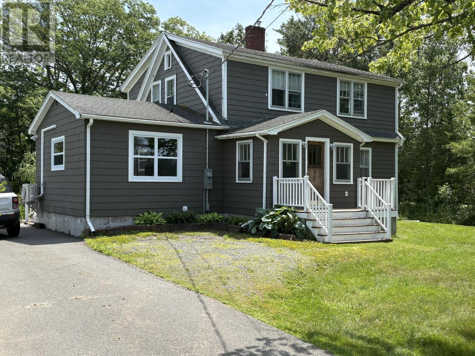 86 MAPLE Avenue - 2