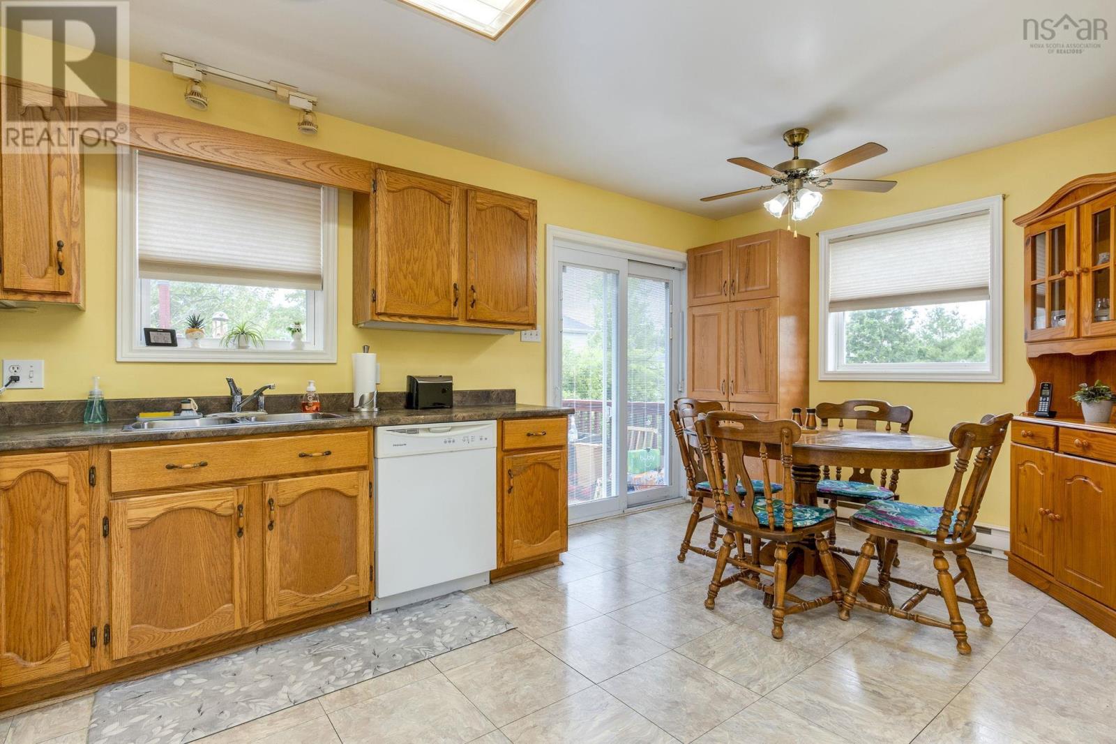 89 Boyd Avenue - 9