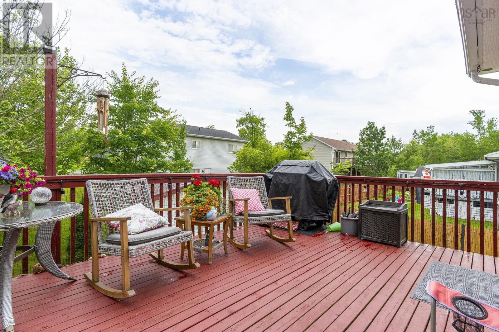 89 Boyd Avenue - 36