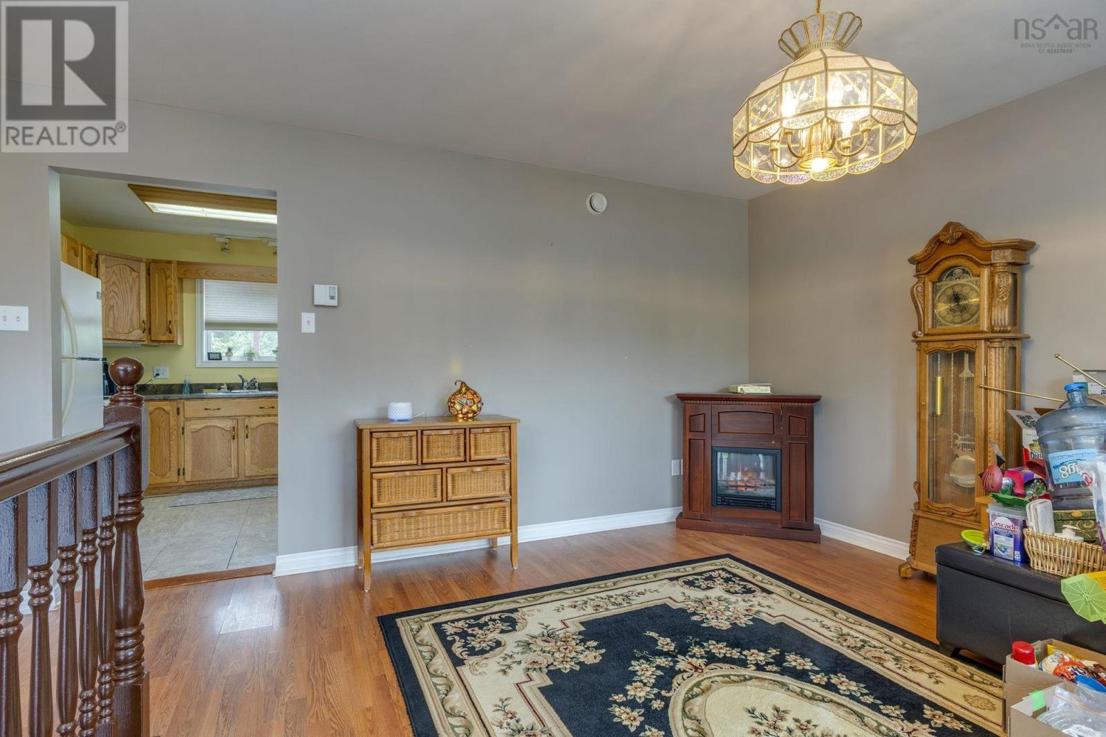 89 Boyd Avenue - 6