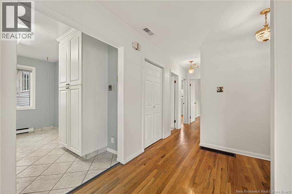 18 Carney - Image 3