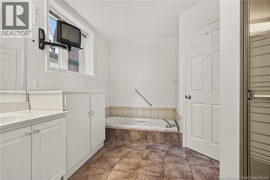 18 Carney - Image 22