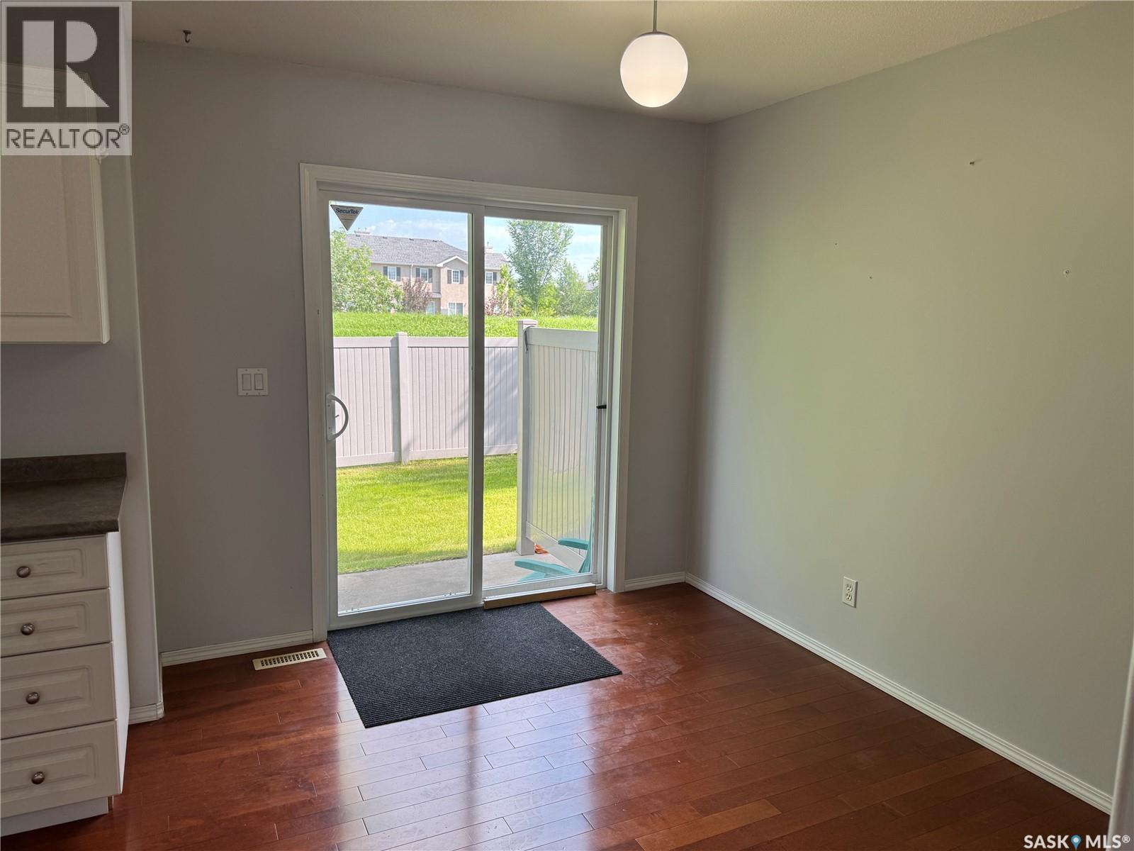 #82 203 Herold TERRACE - 13