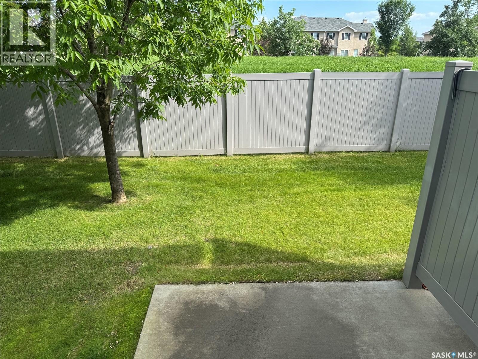 #82 203 Herold TERRACE - 29