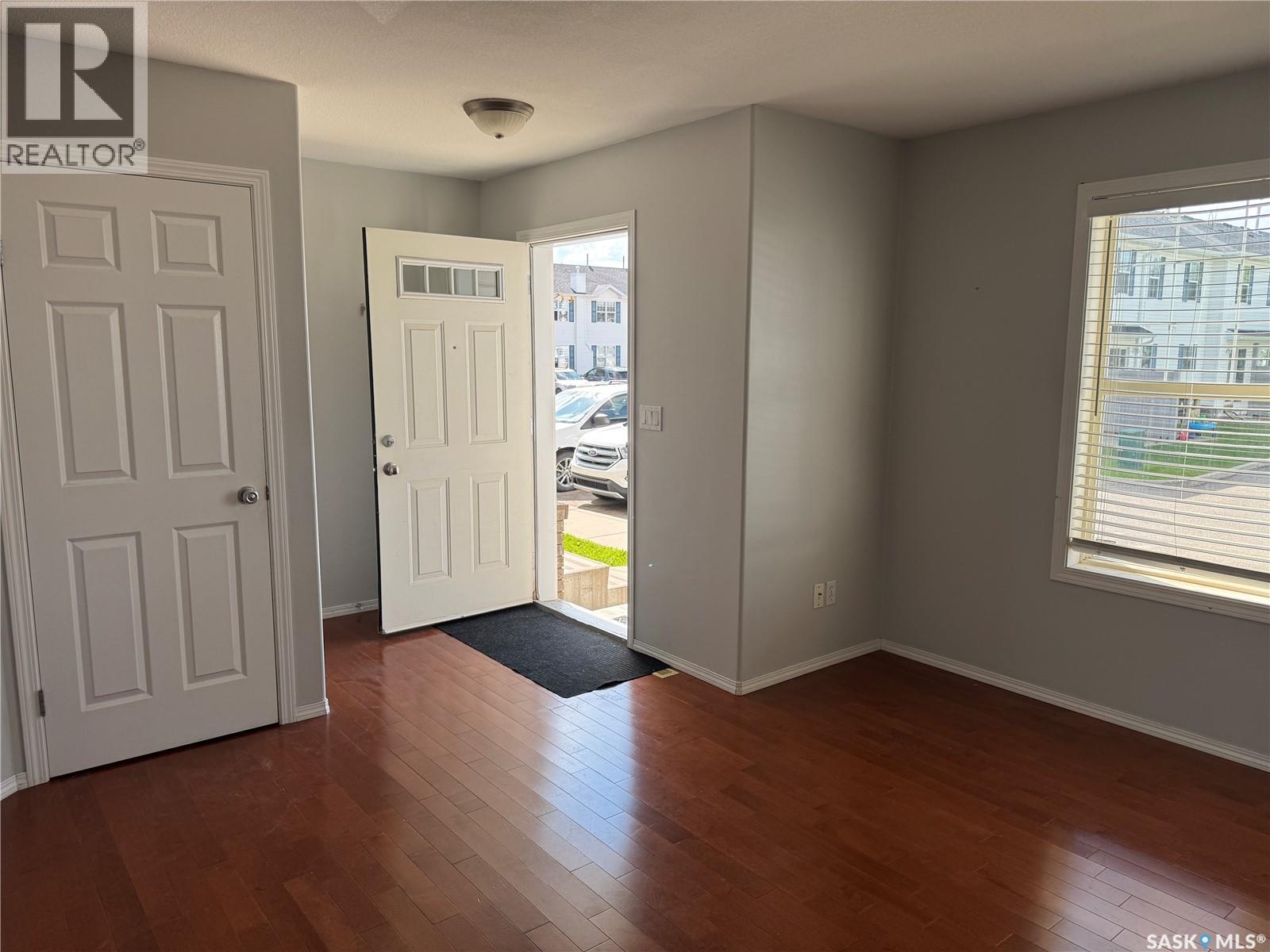 #82 203 Herold TERRACE - 4