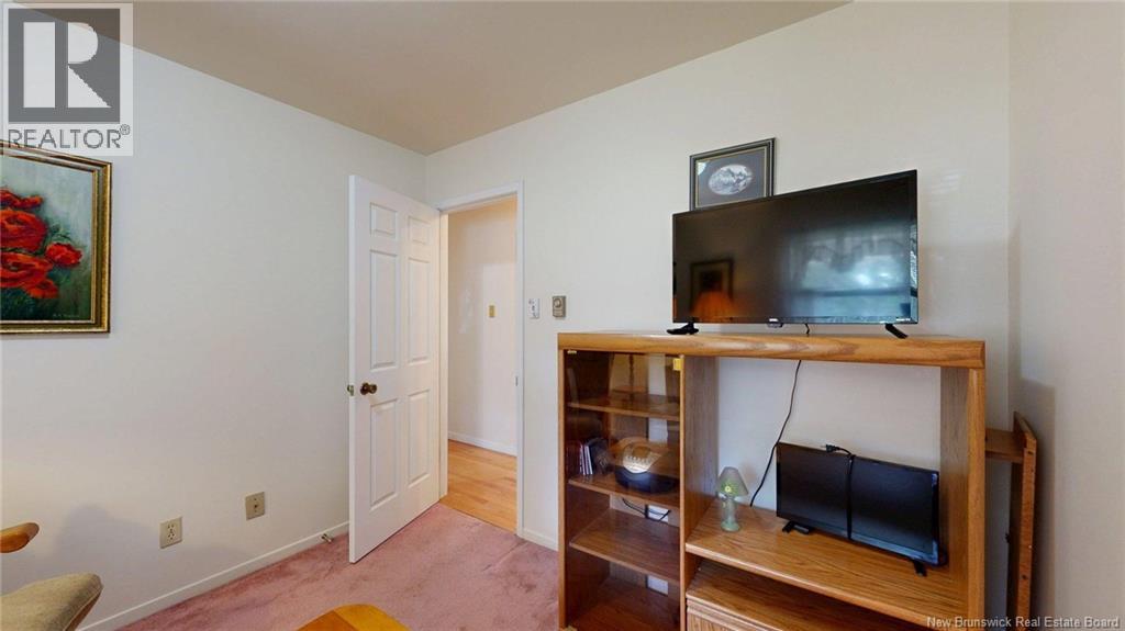 49 Cedar Ridge Boulevard - Image 22
