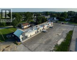 595 St Clair Street, Chatham, ON N7L3L3 Photo 25