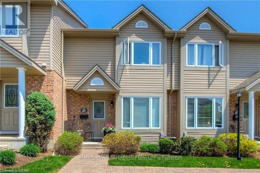 87 - 1320 SAVANNAH DRIVE, London North (North C)