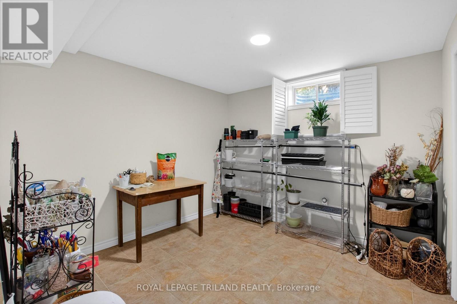 46 GARDEN WALK - 31