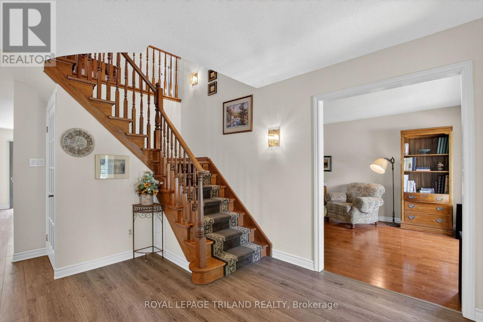 46 GARDEN WALK - 5